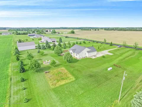6250 S Dewitt Rd, Saint Johns, MI 48879 photo 55