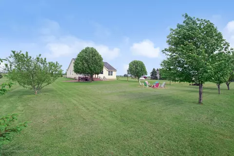 6250 S Dewitt Rd, Saint Johns, MI 48879 photo 49