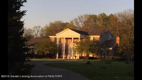 6150 Shoeman Rd, Haslett, MI 48840 photo 1