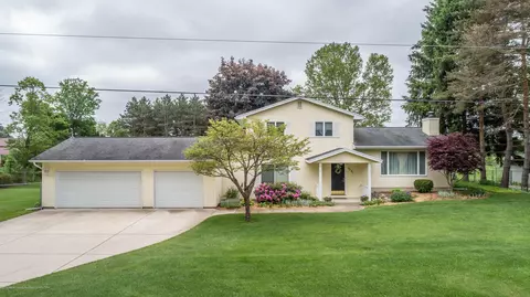 5401 Harper Rd, Holt, MI 48842 photo 1