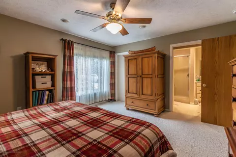 5401 Harper Rd, Holt, MI 48842 photo 28