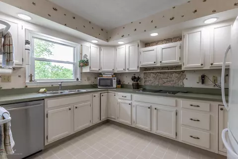5401 Harper Rd, Holt, MI 48842 photo 14