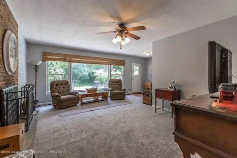 736 Call St, Lansing, MI 48906 photo 5