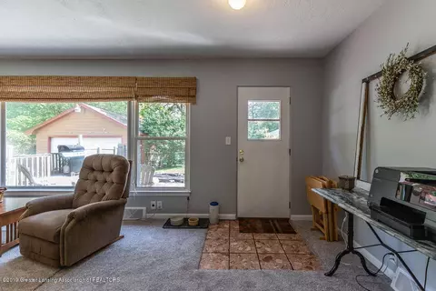 736 Call St, Lansing, MI 48906 photo 6