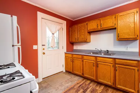 119 W Washington, Maple Rapids, MI 48853 photo 10