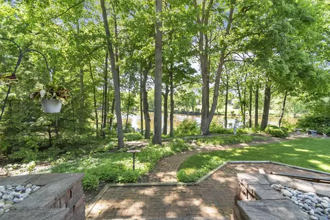 6645 Lansdown Dr, Dimondale, MI 48821 photo 18