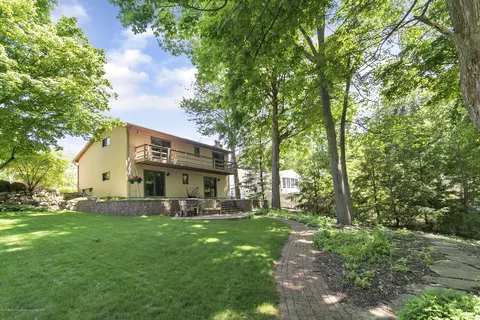 6645 Lansdown Dr, Dimondale, MI 48821 photo 10
