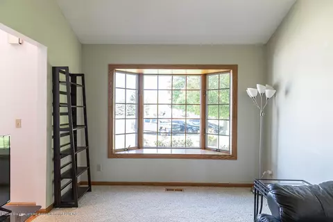 5035 Patrick Cir, Holt, MI 48842 photo 21