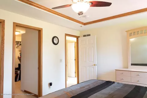 5035 Patrick Cir, Holt, MI 48842 photo 37