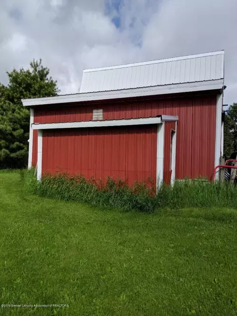 8283 S Forest Hl, Dewitt, MI 48820 photo 28