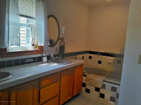 8283 S Forest Hl, Dewitt, MI 48820 photo 16