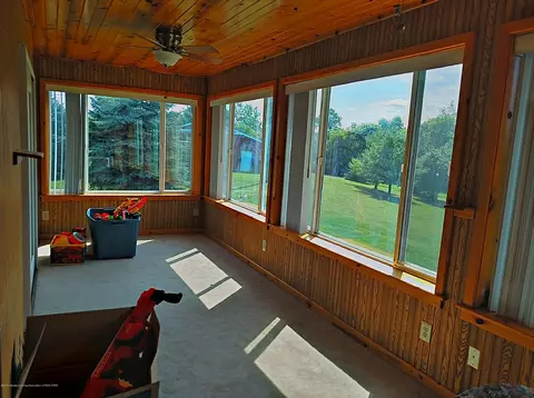 8283 S Forest Hl, Dewitt, MI 48820 photo 23