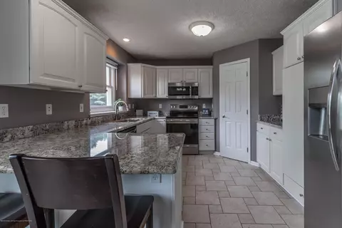 2521 Julie Way, Dewitt, MI 48820 photo 12