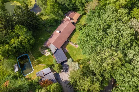 4331 Hulett Rd, Okemos, MI 48864 photo 24