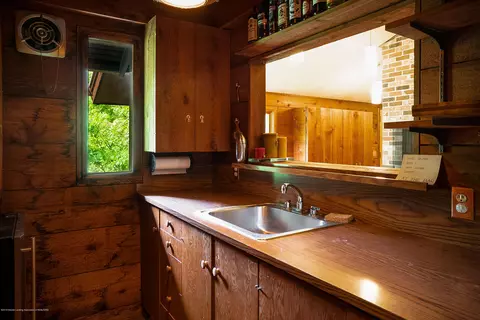 4331 Hulett Rd, Okemos, MI 48864 photo 9