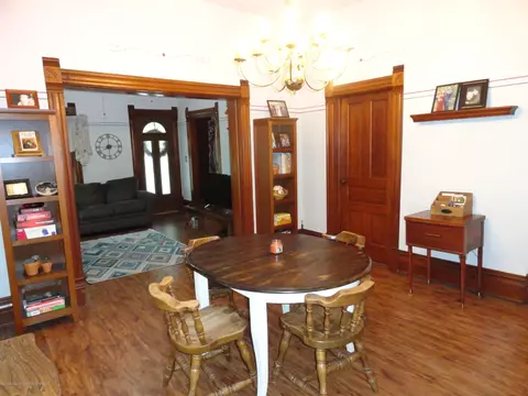 524 E Scott St, Grand Ledge, MI 48837 photo 7