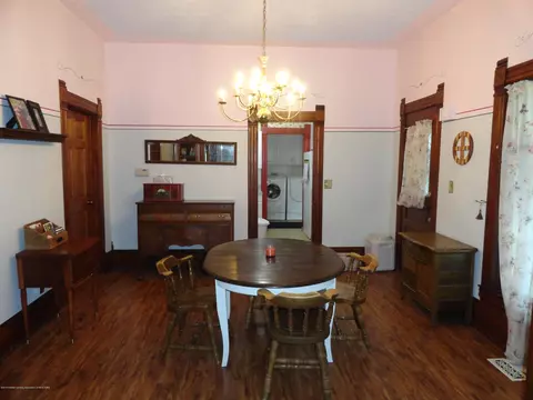 524 E Scott St, Grand Ledge, MI 48837 photo 6