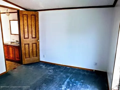 1622 E Colony Rd, Saint Johns, MI 48879 photo 10