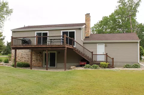 9988 Riverside Dr, Eagle, MI 48822 photo 14