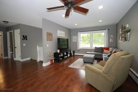 9988 Riverside Dr, Eagle, MI 48822 photo 6