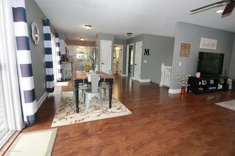 9988 Riverside Dr, Eagle, MI 48822 photo 4