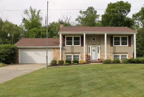 9988 Riverside Dr, Eagle, MI 48822 photo 1