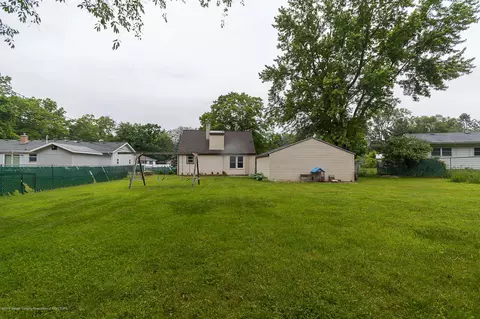 611 Maple Hill Dr, Haslett, MI 48840 photo 27