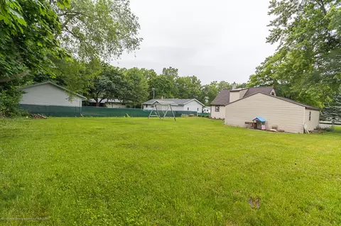 611 Maple Hill Dr, Haslett, MI 48840 photo 29