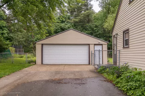 611 Maple Hill Dr, Haslett, MI 48840 photo 23
