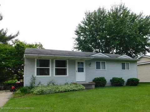 1014 Eugenia Dr, Mason, MI 48854 photo 2