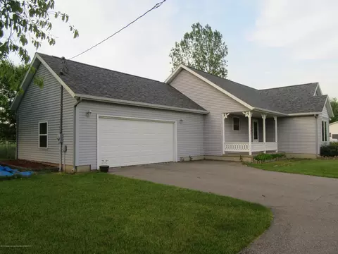 1547 E Tuttle Rd, Ionia, MI 48846 photo 3