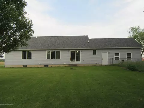 1547 E Tuttle Rd, Ionia, MI 48846 photo 4