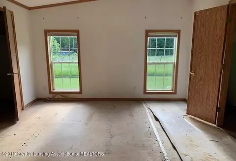 4761 W Jacobs Rd, Perry, MI 48872 photo 8