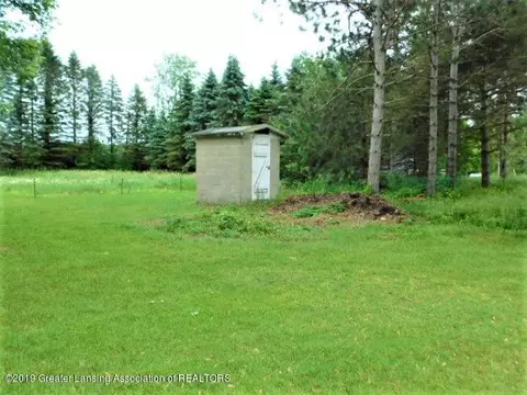 4309 Ballantine Rd, Dewitt, MI 48820 photo 18