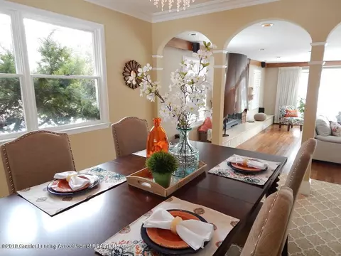 4557 Comanche Dr, Okemos, MI 48864 photo 9