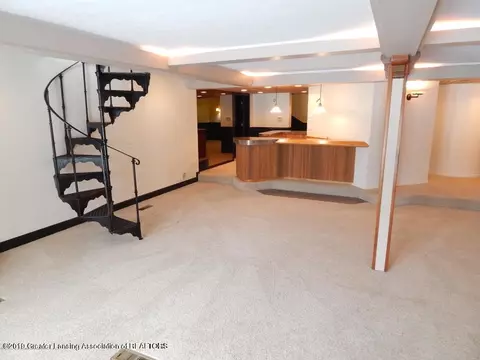 4557 Comanche Dr, Okemos, MI 48864 photo 37