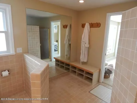 4557 Comanche Dr, Okemos, MI 48864 photo 24