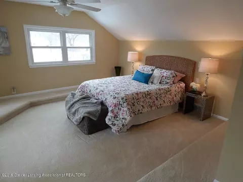 4557 Comanche Dr, Okemos, MI 48864 photo 23
