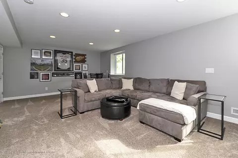 6747 Castleton Dr, Grand Ledge, MI 48837 photo 23