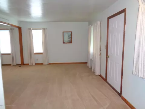 774 Fitting Ave, Lansing, MI 48917 photo 2