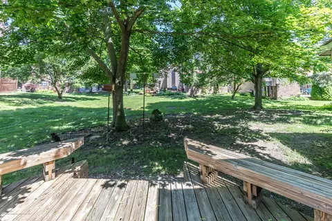 1014 Montevideo Dr #E, Lansing, MI 48917 photo 27