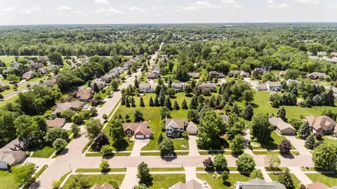 3331 Hollow Spring Dr, Dewitt, MI 48820 photo 44