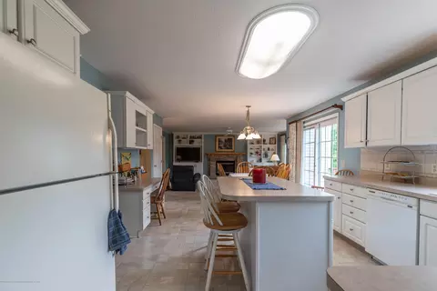 3331 Hollow Spring Dr, Dewitt, MI 48820 photo 16