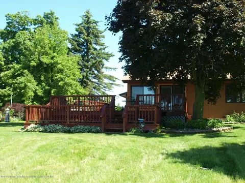 1320 E Jason Rd, Saint Johns, MI 48879 photo 11