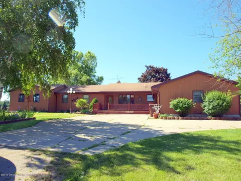 1320 E Jason Rd, Saint Johns, MI 48879 photo 2