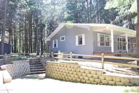 6395 E Cutler Rd, Bath, MI 48808 photo 5