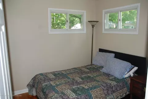 1347 Bayshore Dr, Haslett, MI 48840 photo 8