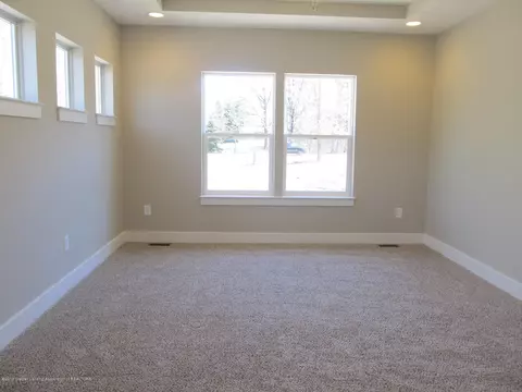 6705 Thunder Ln, Lansing, MI 48906 photo 18