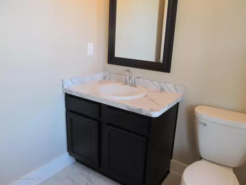 6705 Thunder Ln, Lansing, MI 48906 photo 17