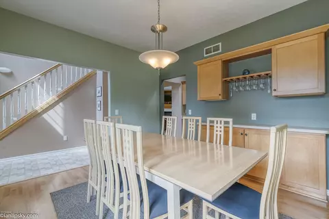 1111 Durango, Lansing, MI 48917 photo 4